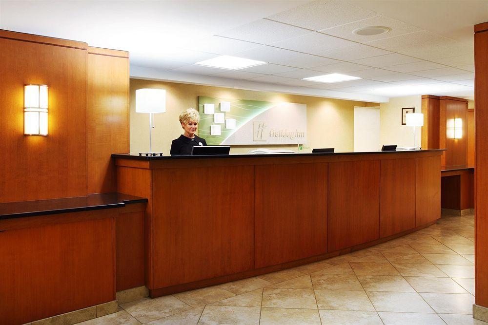 West - Cedar Bluff By Ihg 3*