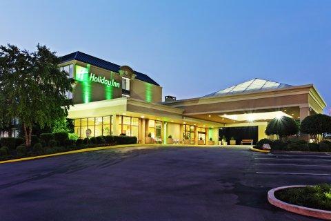 Hotel West - Cedar Bluff By Ihg 3*